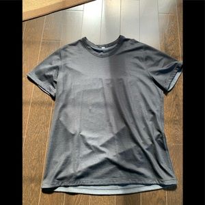 Lululemon Black T-shirt